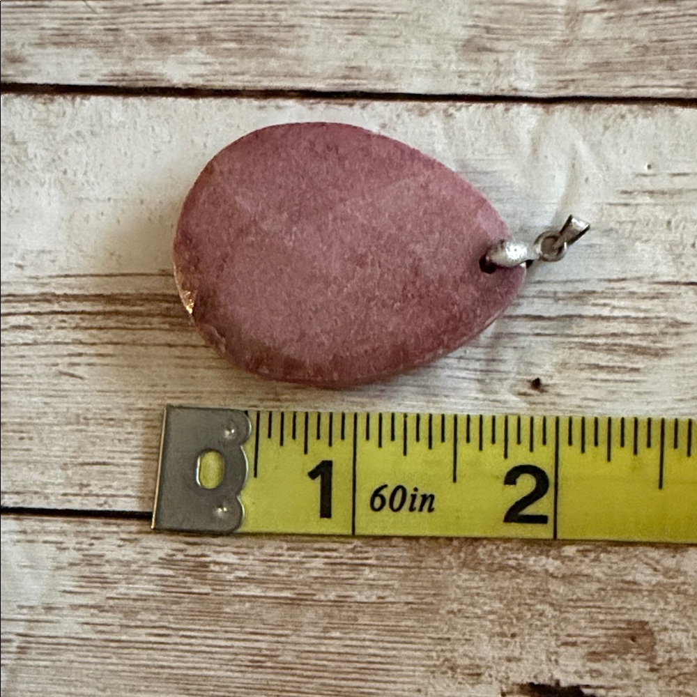 Strawberry Quartz Teardrop Pendant - Picture 3 of 4